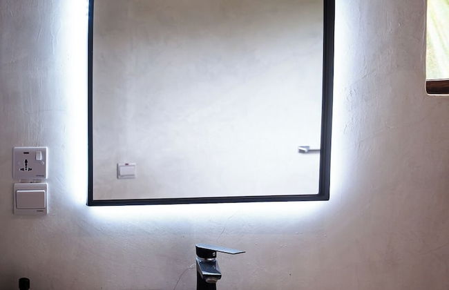 Solymar Staffed Beach Front Villa - Photo 71