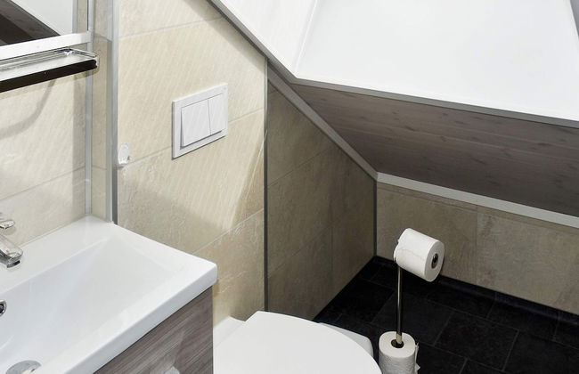 8 Person Holiday Home in Aram - Foto 20