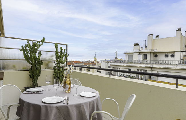 Le Copacabana - Photo 2