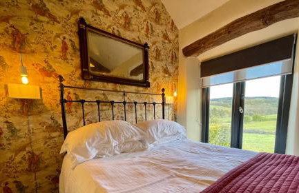 Priesthill HotTub Pool Dog Friendly PeakDistrict - Photo 9