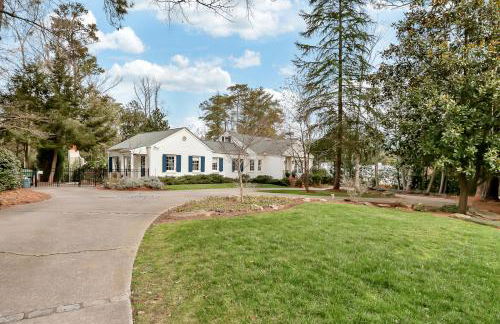 World Cup Exclusive Buckhead estate w private pool - Foto 16