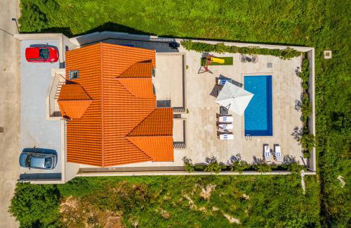 Villa Janie with a pool for up to 16 people - Photo 73