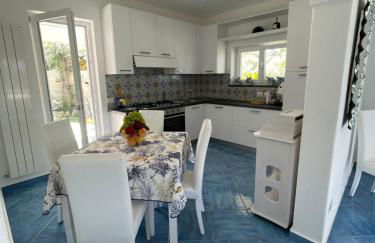 Villetta Ischitana - Terrazza con Giardino - Foto 19