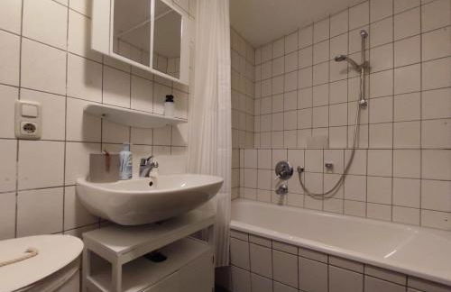 FeWo Innenstadt mit Dachterasse, Grill, bis 8 Personen, 3 SZ - Foto 18