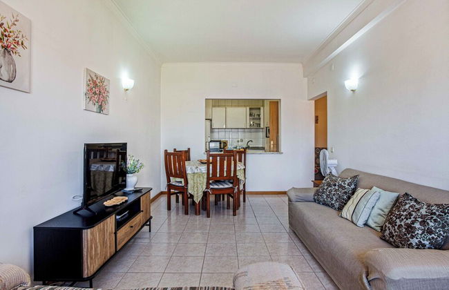 Lisbon Beach Flat - 4 Guests - Free Parking - Foto 4