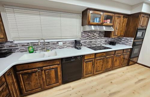 La Jolla Gem with Ocean View - 11 Beds, Hot Tub, Karaoke & Game Den - Foto 44