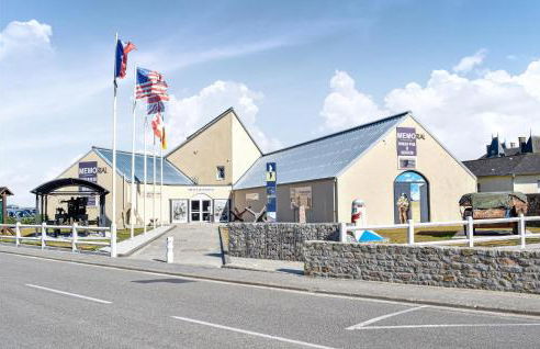 4 Bedroom Cozy Home In Montsenelle - Foto 29