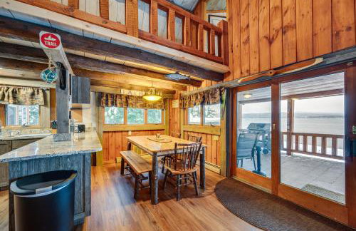 Pittsburg Lake House with Magalloway Mountain Views! - Foto 10