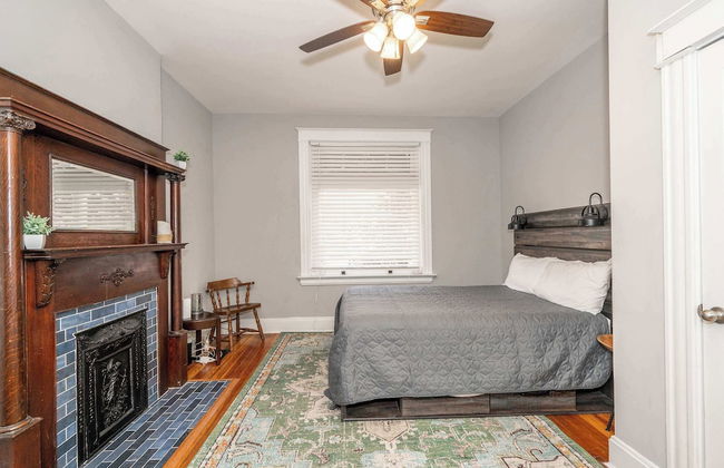 Suites on Main 1 - Foto 1