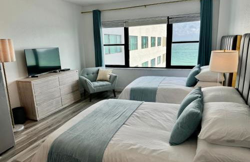 Directly on the Beach with Pool & Ocean View - Photo 30