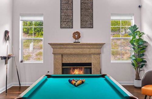 Modern Hilltop Retreat - Foto 14