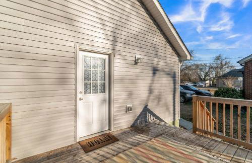 Charming Pet Friendly Concord Retreat home - Foto 29