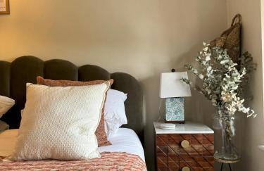 Boho Chic Cottage & Wild Garden nr Soho Farmhouse - Foto 25