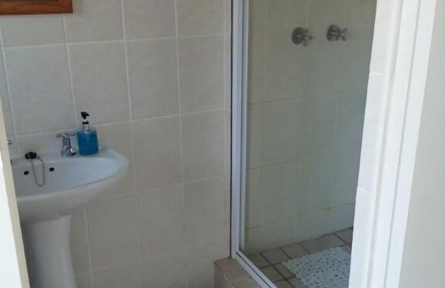 Oom Piet Self Catering Accomodation - Photo 34