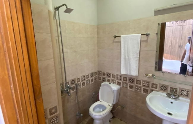 Harvey's Apartment - Photo 10