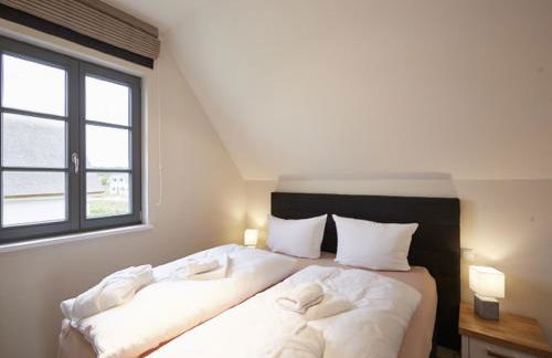 Reetland am Meer - Premium Reetdachvilla mit 3 Schlafzimmern, Sauna und Kamin E19 - Foto 9