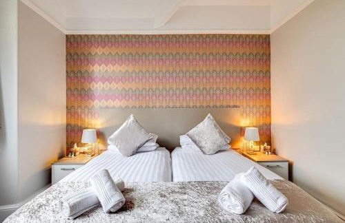 Delightful Holiday Home With sea Views and Hot Tub - Foto 83