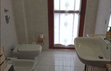 A stone's throw from the slopes in Gressoney - Foto 8