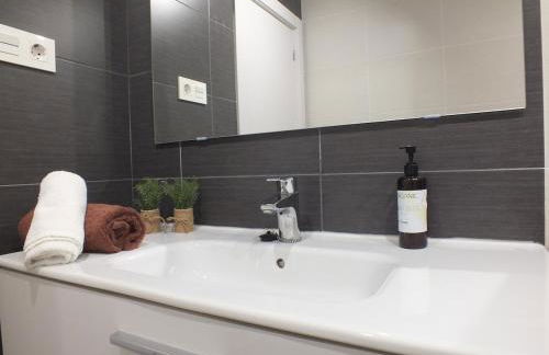 Confortable completo ideal para famila parejas trabajo - Foto 13