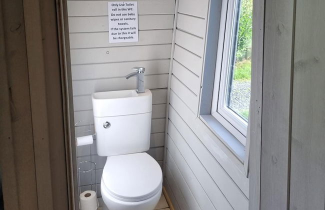 Glamping Hut - Sleeps 2, hot tub & Parking - Foto 8