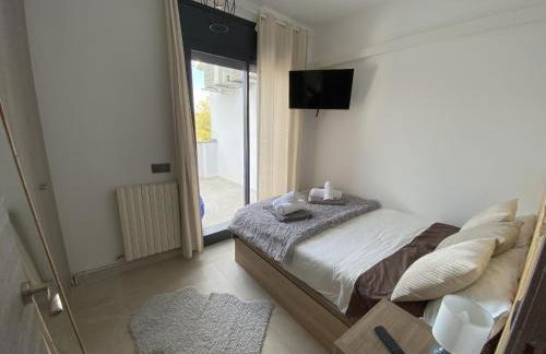 Villa Avril piscina privada y amplias terrazas - Photo 20