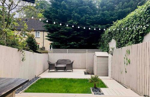 The Villas - Modern Comfort, 15 mins to Silverstone and Milton Keynes - Free parking, Prime, Netflix - Foto 8