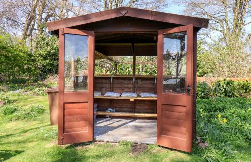 Twitchers' Den - Foto 32