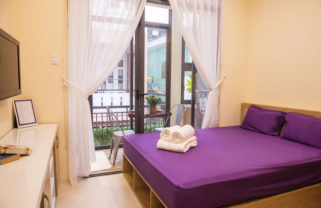 Jen & Friends House - Photo 13