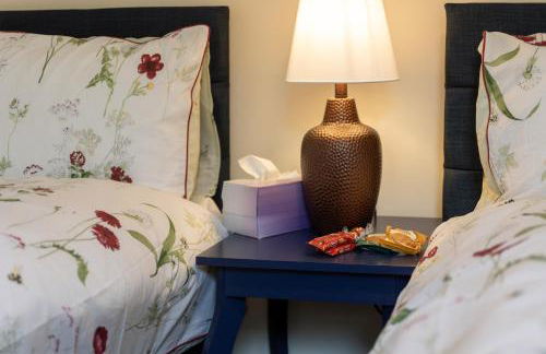 Comfy Chippenham Double Ensuite Home with Large Garden with Parking x 4 - Foto 37