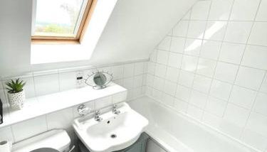 High-End 2 Bed Maisonette in Beaulieu Park - Foto 2