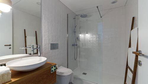 Art Living Barra by Home Sweet Home Aveiro - Foto 5, towels, Shower