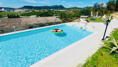 Villa Poggio Ulivo Pool-Apartments - Foto 3, Garden, sunbed, Garden view