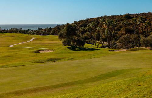 Townhouse in first line beach, Bahia de Marbella, Marbella - Photo 22