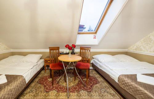 Dworek Kurowski - Foto 56