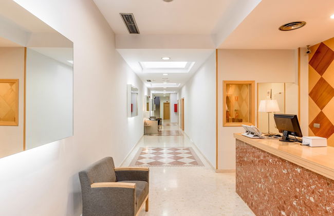 Apartahotel Exe Campus San Mamés - Photo 2