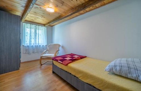 Awesome Home In Gornji Velemeric - Foto 21