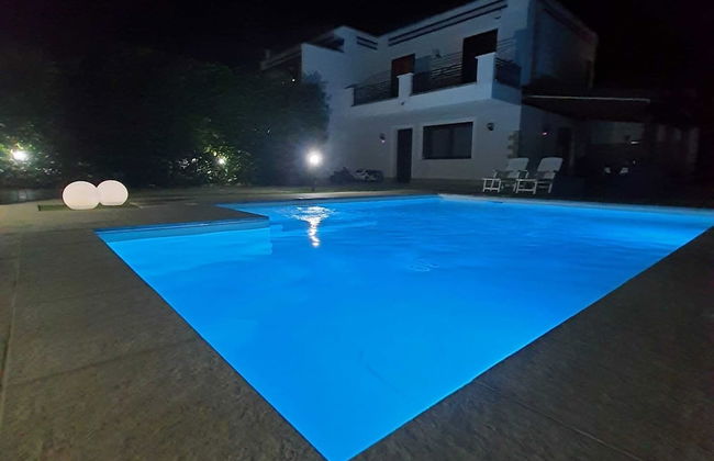 Terrasini Villa With Pool - Photo 12