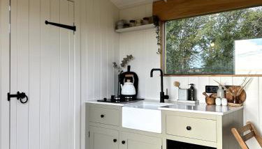 The Railway Retreat - Foto 3, stove