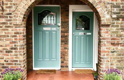 Flat1Hove- renovated, 2BR, patio, beach, free onsite parking - Foto 2