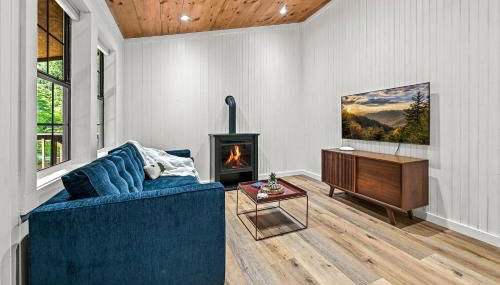 Smoky Mountains Hut Tub Cabin Dog Friendly - Foto 3