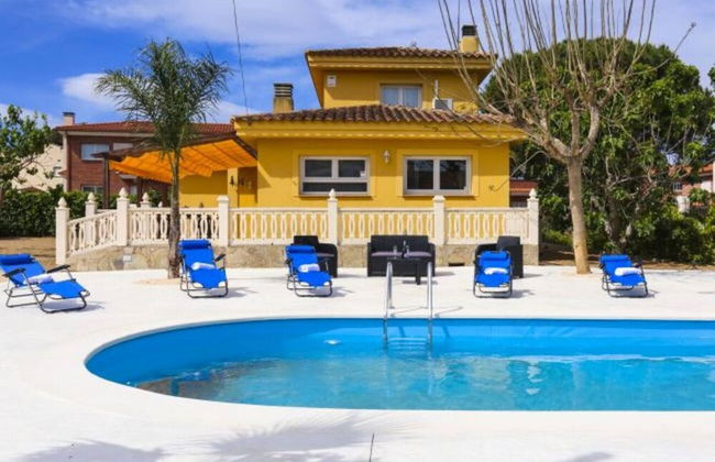 Apartment in Salou with swimming pool and garden - Photo 35