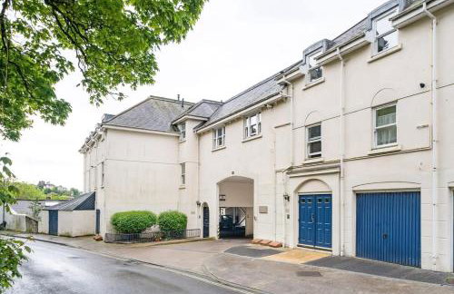 Stylish Apartment with Private Parking Torquay - Foto 22