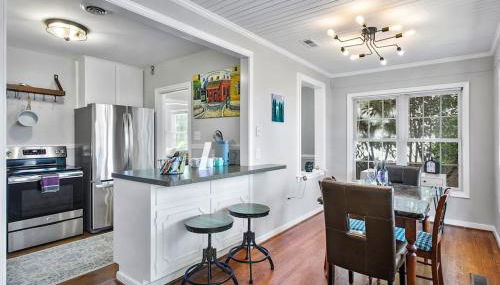 Private, Tranquil Living in Historic RVA Awaits! - Foto 5, stove, dishwasher, pet friendly, minibar