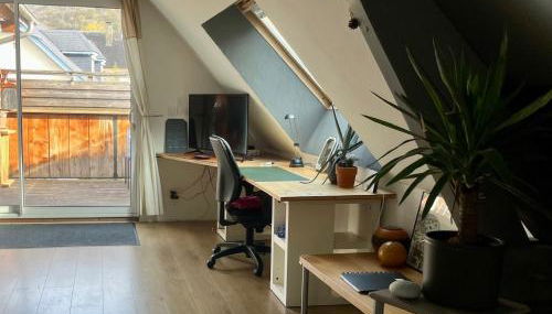 Appartement 2 chambres, terrasse , proche centre , calme - Foto 2