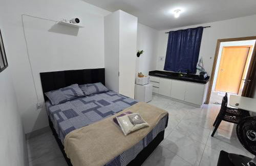 Flat completo 1 minuto da feira quartas e domingos - Foto 1