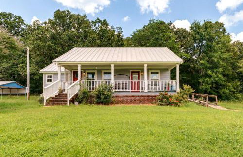 7 Mi to Ole Miss Quiet Rural Retreat with Yard! - Foto 1