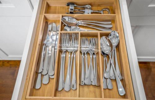 Intergalactic Abode at East Downtown - Foto 18