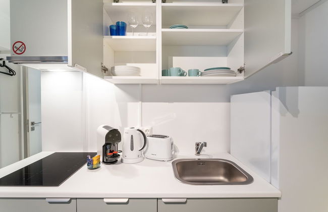 BnB Homes Sun Apartment 50 m Walk From Beach - Foto 9