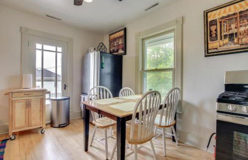 Cozy Elkhart Lake Apartment Walk to Town and Dining - Foto 10