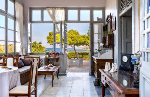 DellaGracia Mansion in Poseidonia Syros - Photo 1